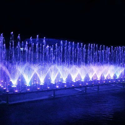 Фонтан музыкальный Aquaviva прямоугольный 2х4 метра, 65 форсунок 25659 фото